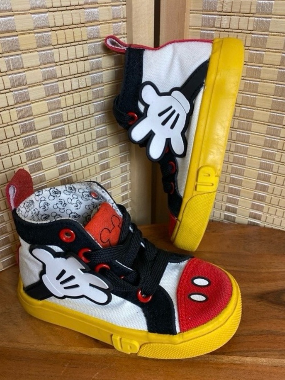 Mickey Mouse Sneaker by Ground Up Toddler Disney Unisex Oh Boy! Size 7